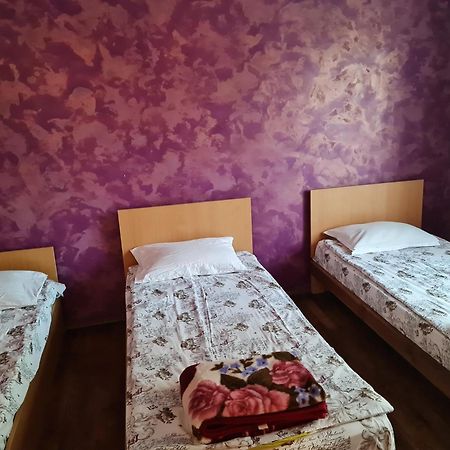 Cazare Vio Hotel Kolozsvár Kültér fotó