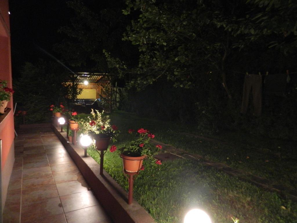 Cazare Vio Hotel Kolozsvár Kültér fotó