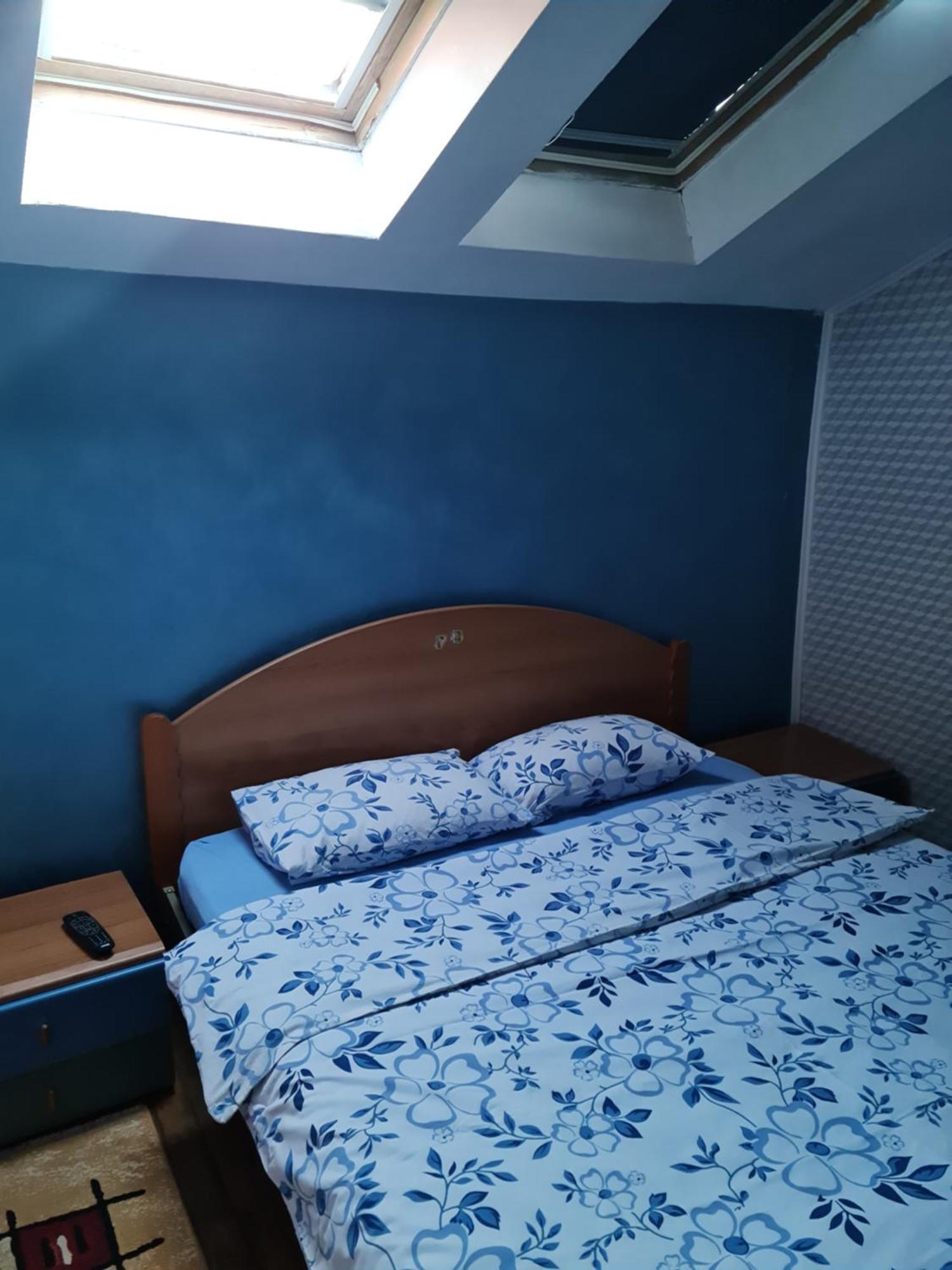 Cazare Vio Hotel Kolozsvár Szoba fotó